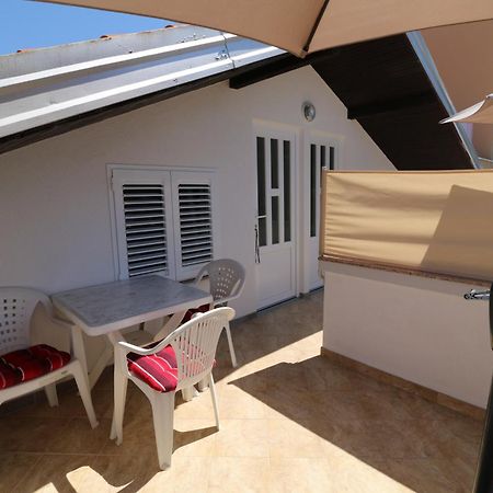 Studio Apartmani Rajlic Hoek van Holland Ngoại thất bức ảnh